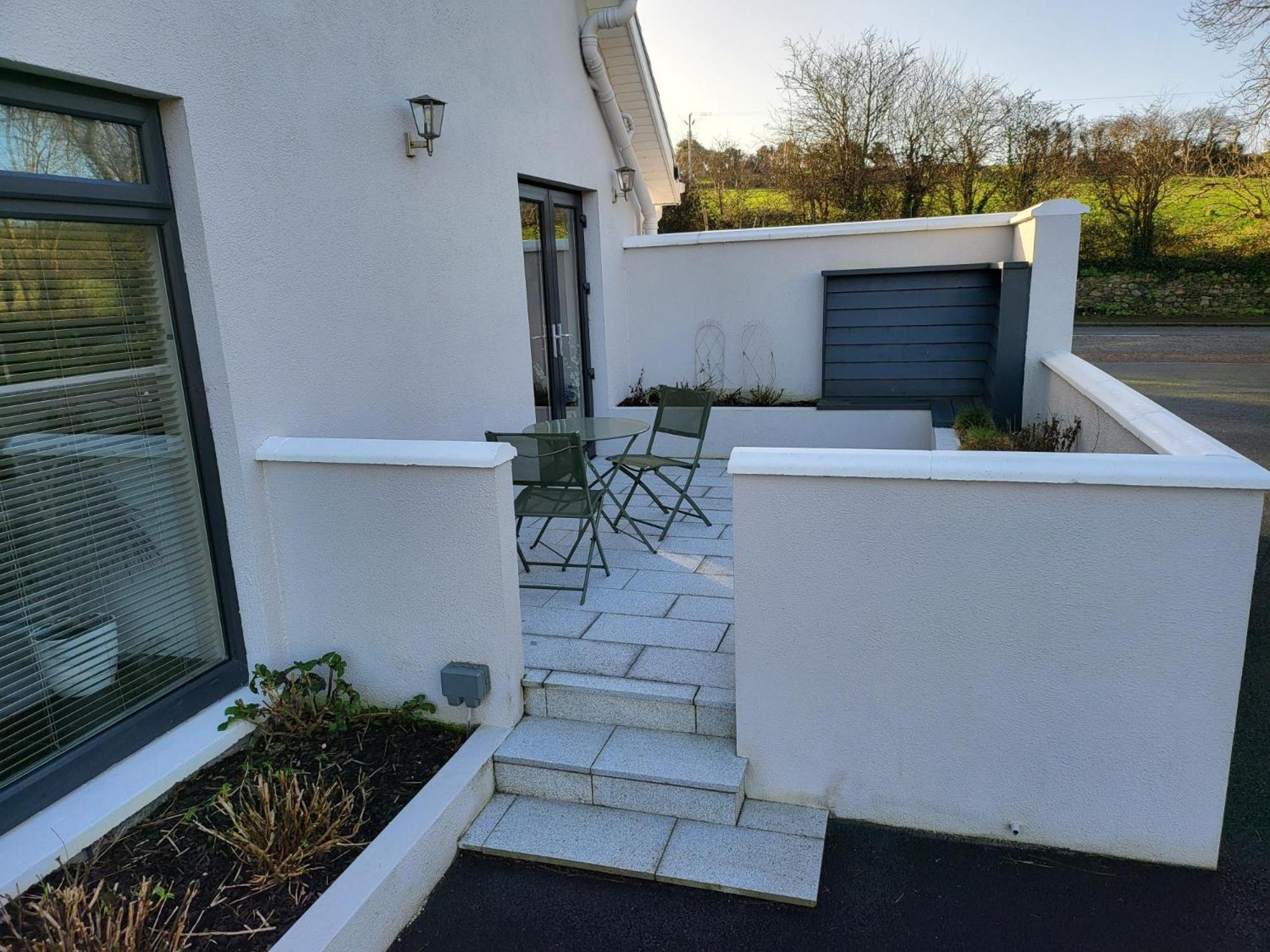 Millstream Cottage House & Apartment Waterford Eksteriør billede